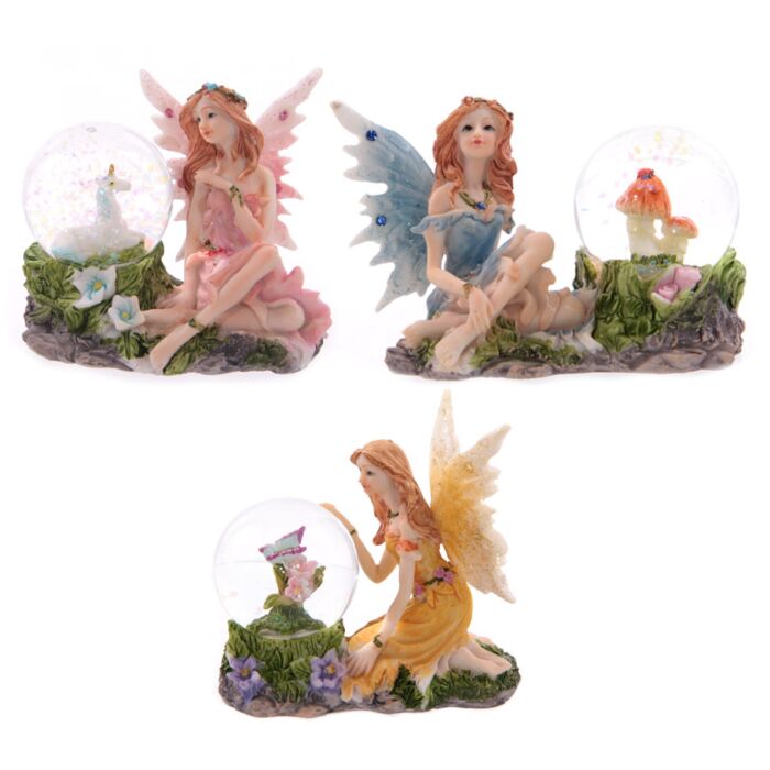 Fada Sentada com Globo de Água – Figura Decorativa Encantada