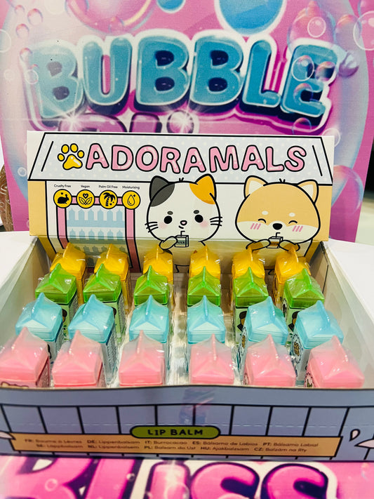 Adoramals Bálsamo labial em recipiente forma caixa de leite