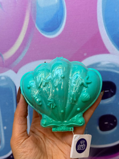 Mini World Pocket – Brinquedo Surpresa em Forma de Concha com Mini Mundo Dentro