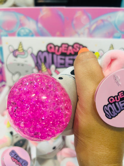 Brinquedo de pelúcia espremível Queasy Squeezies Adoracorns Unicornio