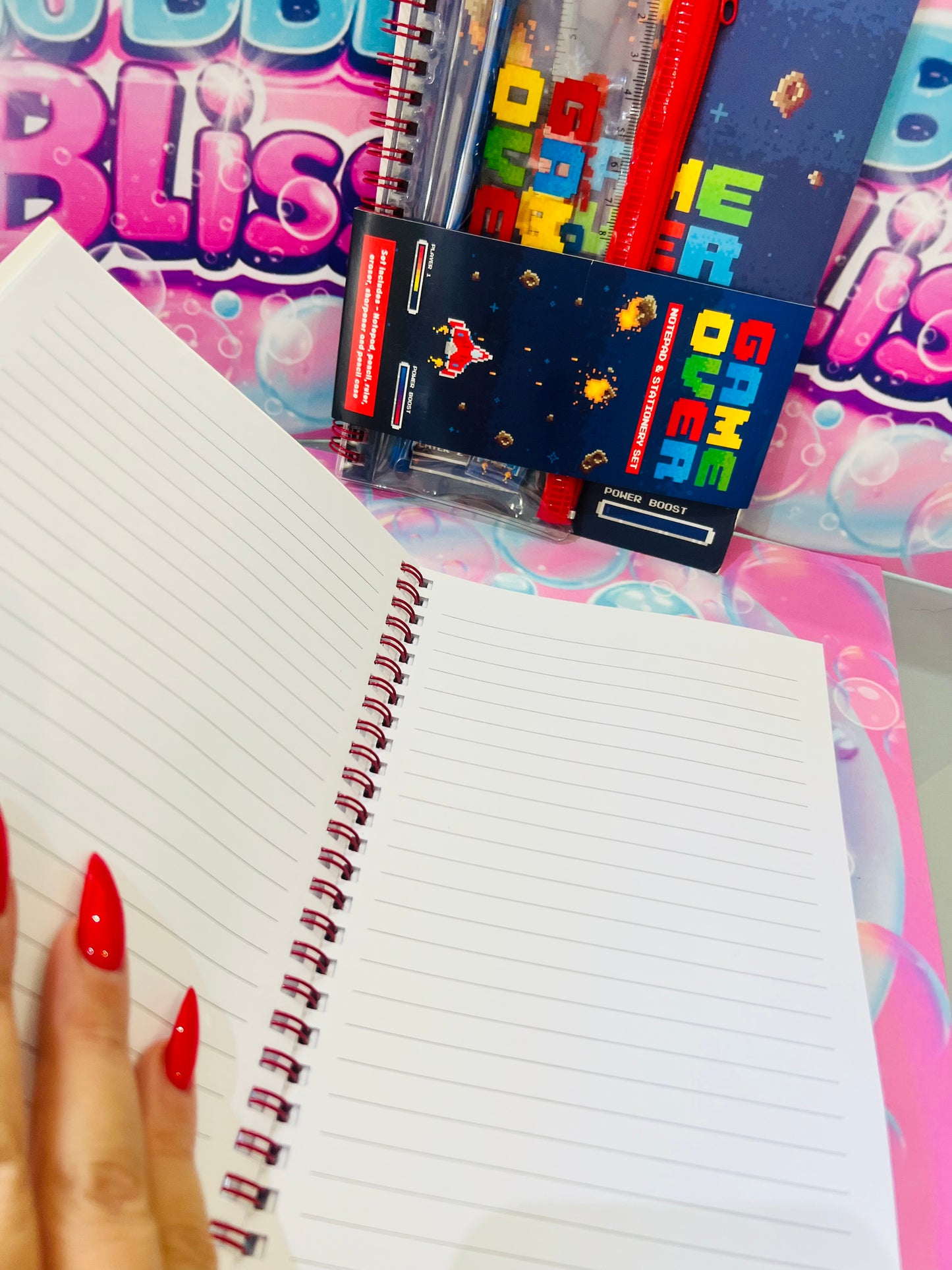 LIVRO+ESTOJO COMPLETO GAME OVER