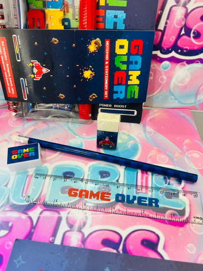 LIVRO+ESTOJO COMPLETO GAME OVER